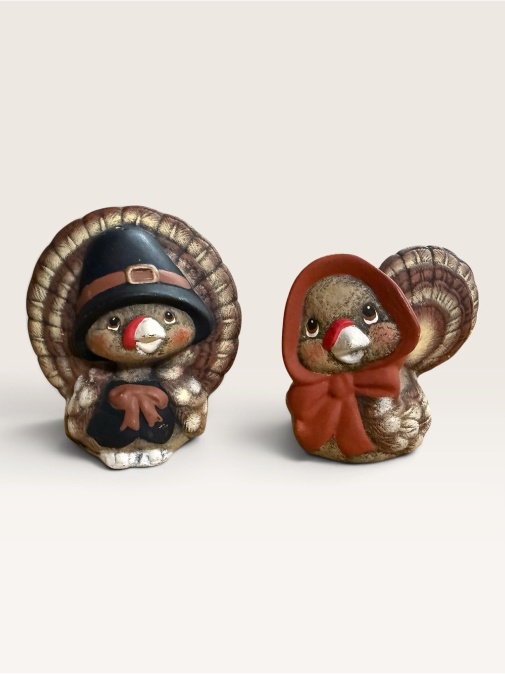 Vintage Ceramic Pilgrim Turkey Salt & Pepper Shaker Set